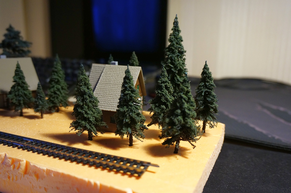 ak Production: деревья, здания и сооружения из картона