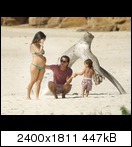 Kourtney-Kardashian-%7C-in-a-bikini-on-vacation-with-her-family-in-Mexico-Jan-17-m0tusw5ef4.jpg