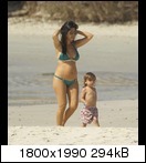 Kourtney-Kardashian-%7C-in-a-bikini-on-vacation-with-her-family-in-Mexico-Jan-17-l0tusw63h4.jpg