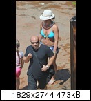 Britney Spears wearing a bikini in Hawaii 27.03.2014-b3fit8ia0d.jpg