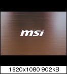 Beleuchtetes MSI Logo auf dem Notebook Deckel