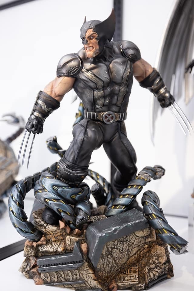 Premium Collectibles : Wolverine X-Force 1/4 Statue 10mad74