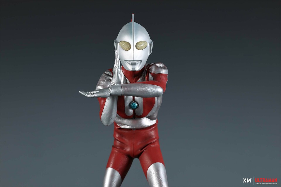 Premium Collectibles : Ultraman (C Type) - Spacium Beam 30cm Statue 113ydlq