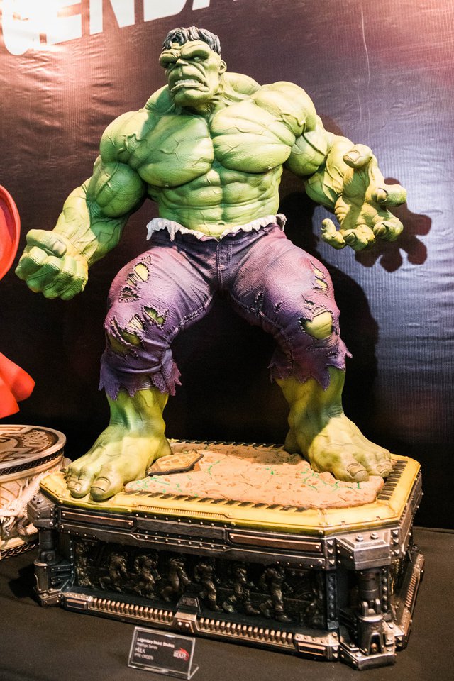 Premium Collectibles : Hulk 1/3 Statue 11e1jxv