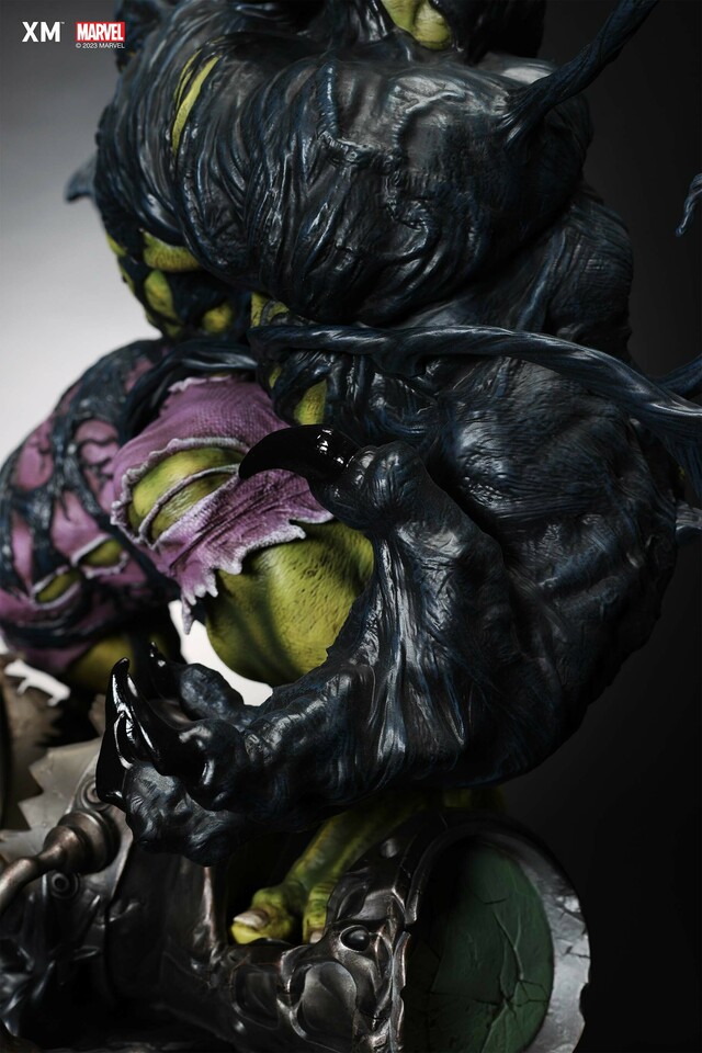 Premium Collectibles : Venom Hulk 1/4 Statue 12opee1