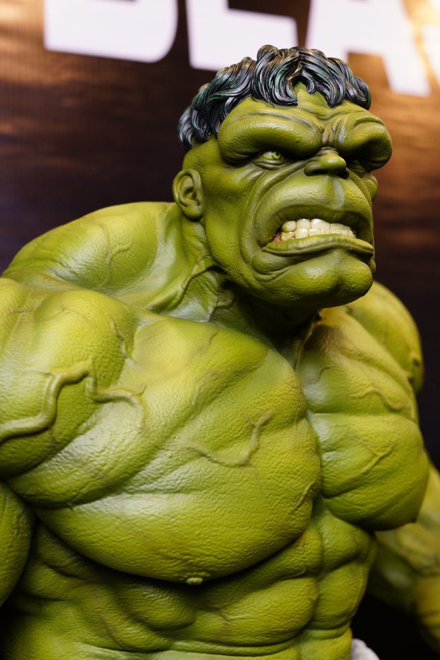 Premium Collectibles : Hulk 1/3 Statue 131vkqn