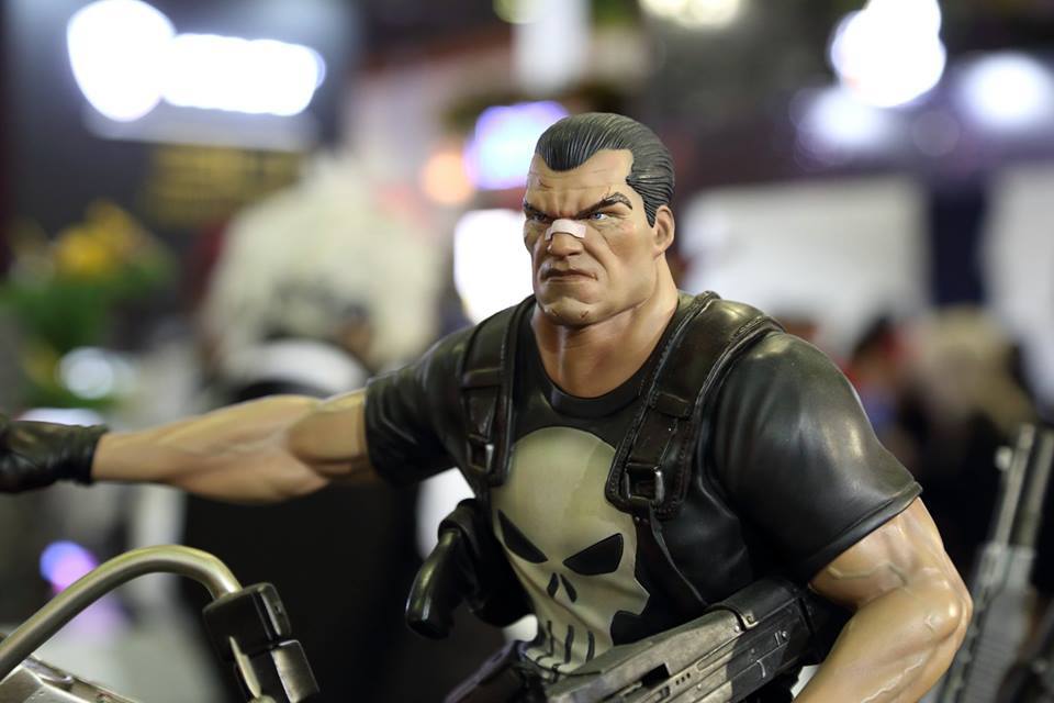 Premium Collectibles : Punisher - Page 4 14572175_114132434923bfjr5