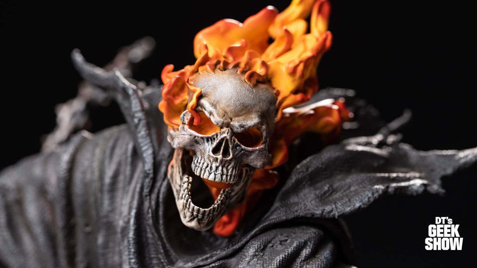Premium Collectibles : Ghost Rider on Horse 14tbkvg