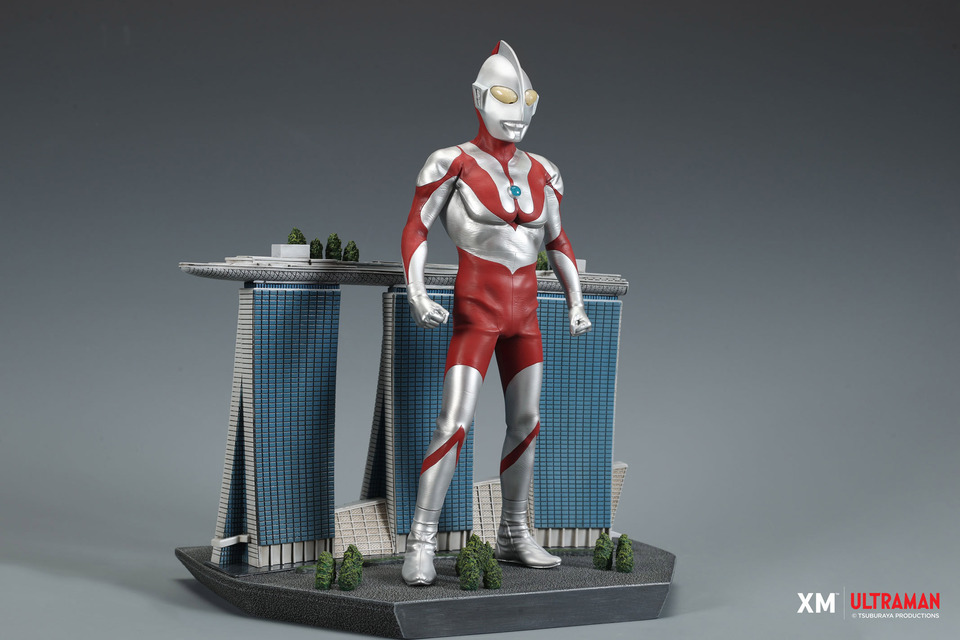 Premium Collectibles : Ultraman Marina Bay Sands Diorama  1552c64