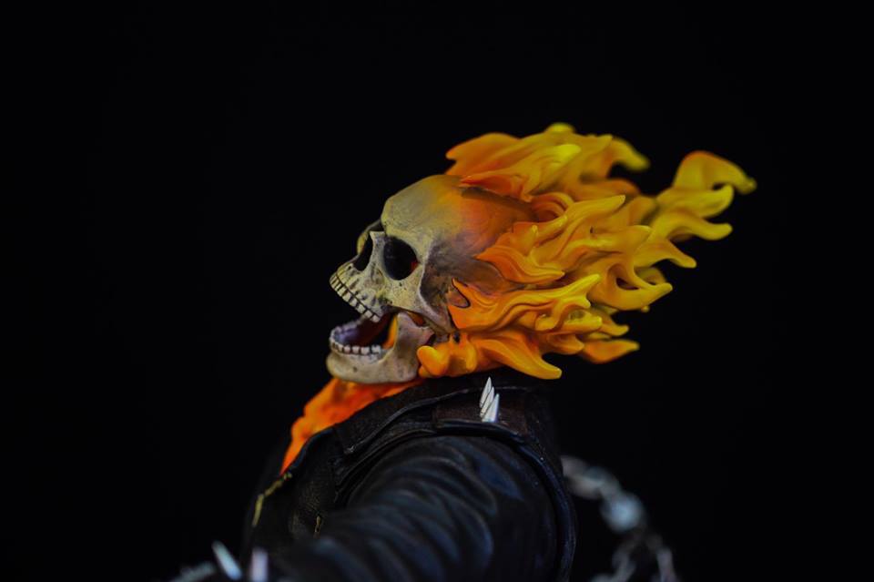 Premium Collectibles : Ghost Rider - Page 7 15940766_10153957214072bn3