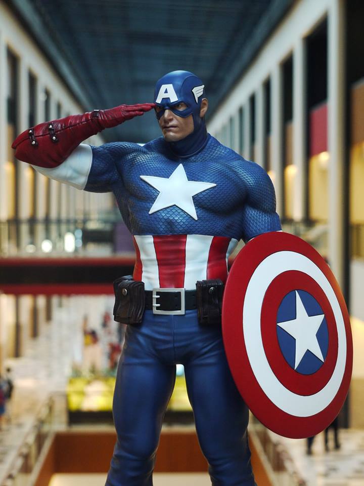 Premium Collectibles : Captain America - Sentinel of liberty - Page 5 16938575_125519507789j7ken