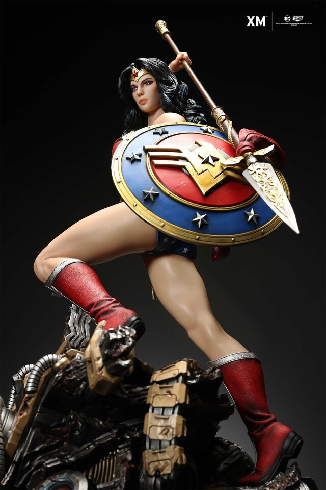 Premium Collectibles : Wonder Woman Classic 1/6 Statue 16yqe3p