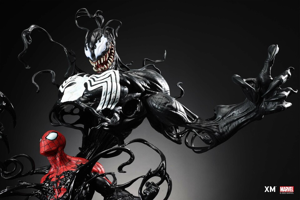 Premium Collectibles : Symbiote Spiderman 1/4 Statue 186wett