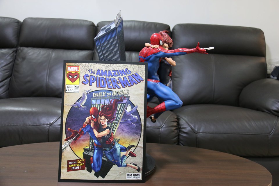 Spiderman and Mary jane set diorama  - Page 2 19rzjd2