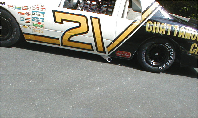 NASCAR 1985 Ford Thunderbird Chattanooga 21chattasidedown2lsit
