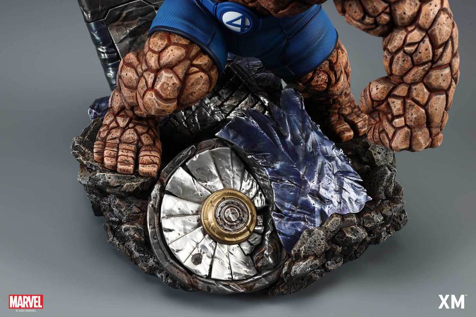 Premium Collectibles : The Thing 1/4 Statue 24ezk2n