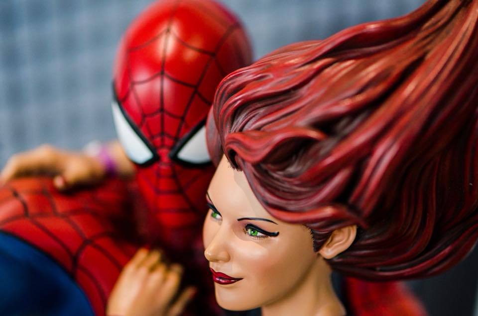 Spiderman and Mary jane set diorama  - Page 2 27655256_101566883451n7p4a