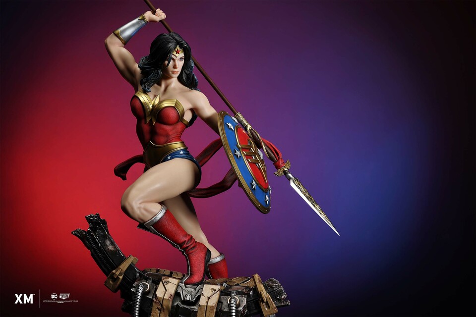 Premium Collectibles : Wonder Woman Classic 1/6 Statue 29zpfir