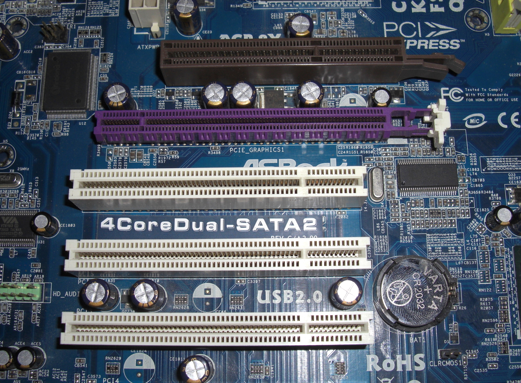 ASROCK 4CoreDUAL-SATA2 775 Intel Motherboard + Core2Quad Q6700 2,66GHz ...