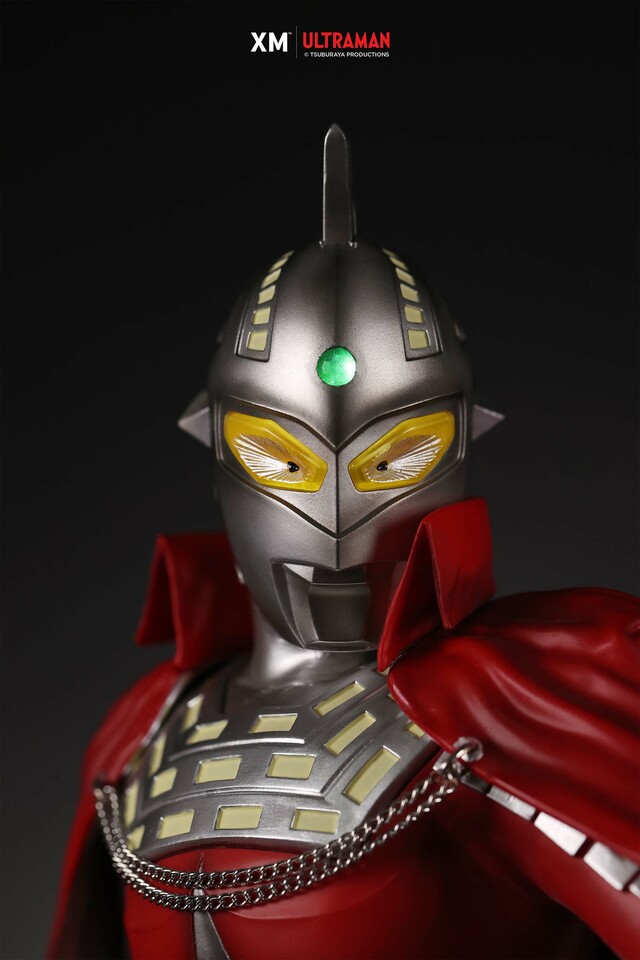 Premium Collectibles : Ultraman Zero and UltraSeven 31qwe4v