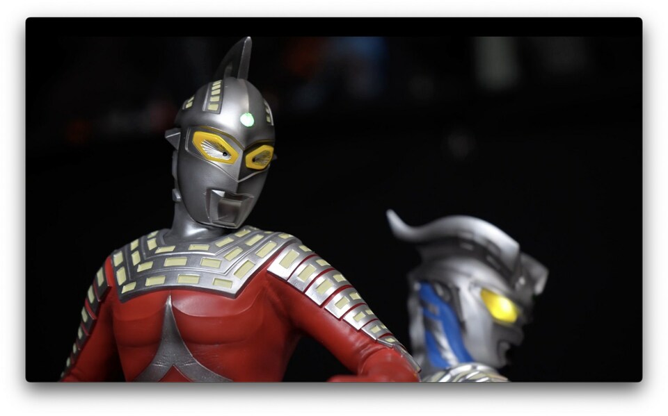 Premium Collectibles : Ultraman Zero and UltraSeven 3aidly