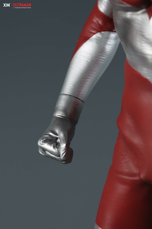Premium Collectibles : Ultraman (C Type) 30cm Statue 4e4eel