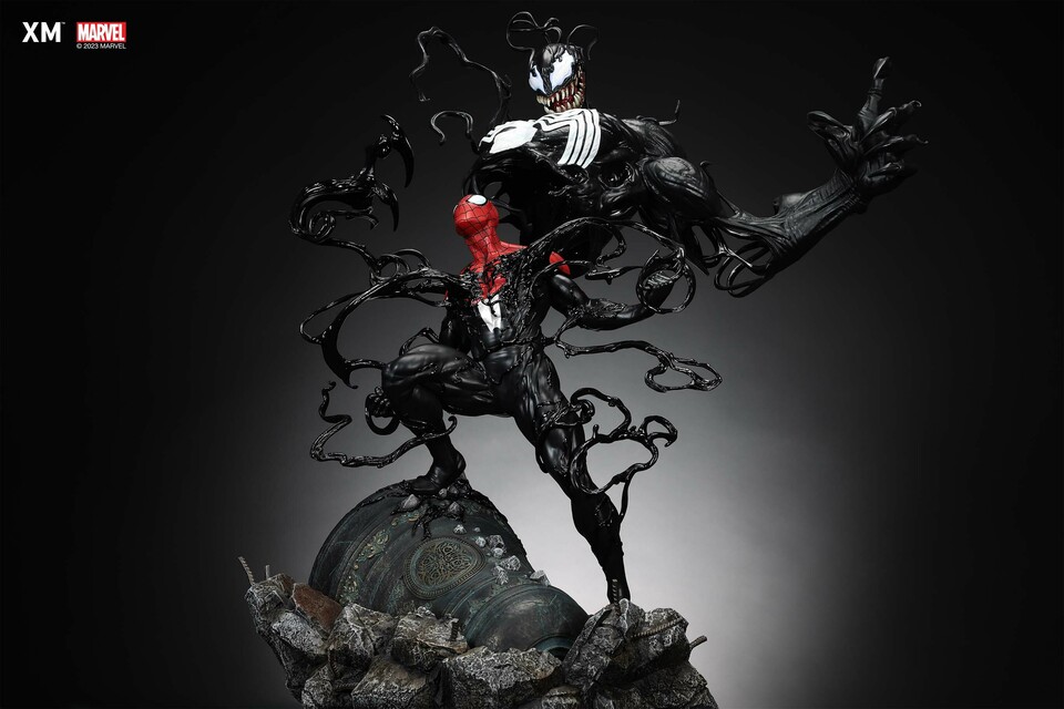 Premium Collectibles : Symbiote Spiderman 1/4 Statue 4neisy