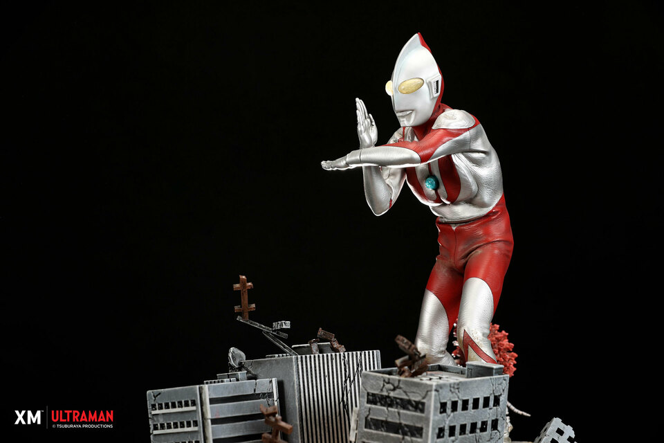 Premium Collectibles : Ultraman vs Kaiju Diorama 519nfgv