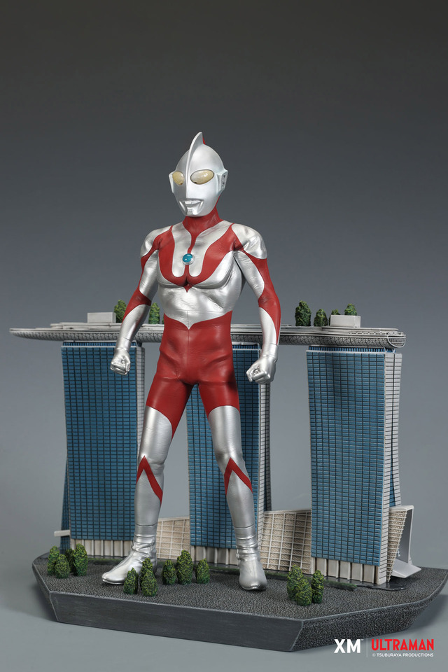 Premium Collectibles : Ultraman Marina Bay Sands Diorama  5qni2b