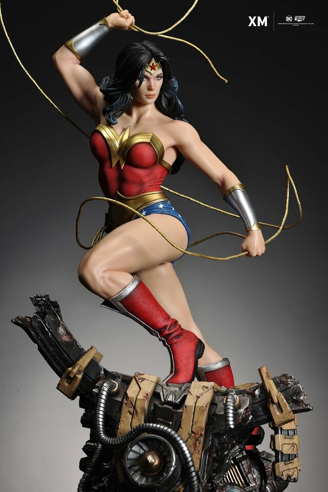 Premium Collectibles : Wonder Woman Classic 1/6 Statue 6hcdx6