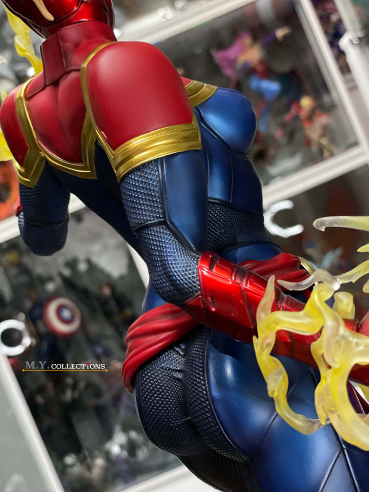 Premium Collectibles : Captain Marvel 1/4 Statue 714kca