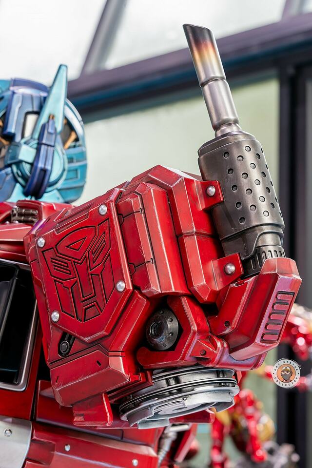 Premium Collectibles : Transformers Optimus Prime (G1) 1/3 Bust 7kjdbs