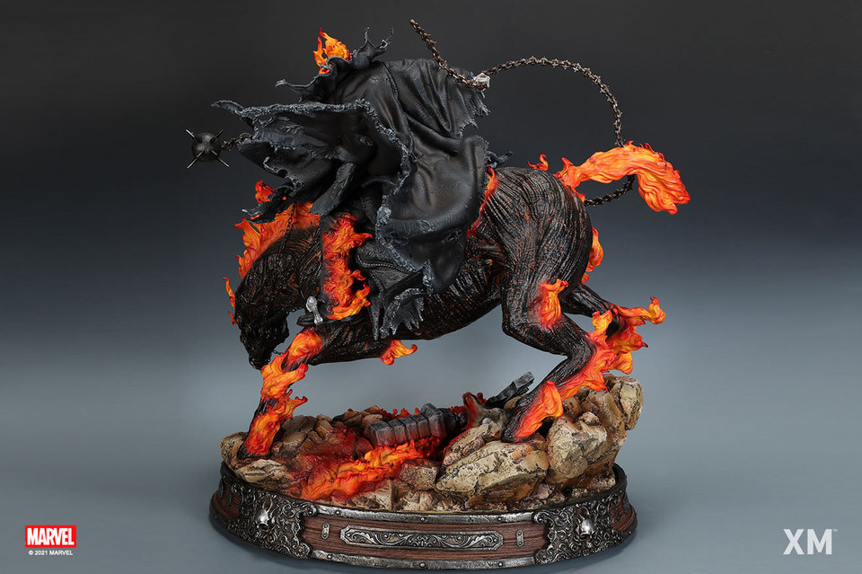 Premium Collectibles : Ghost Rider on Horse 7yrj7n