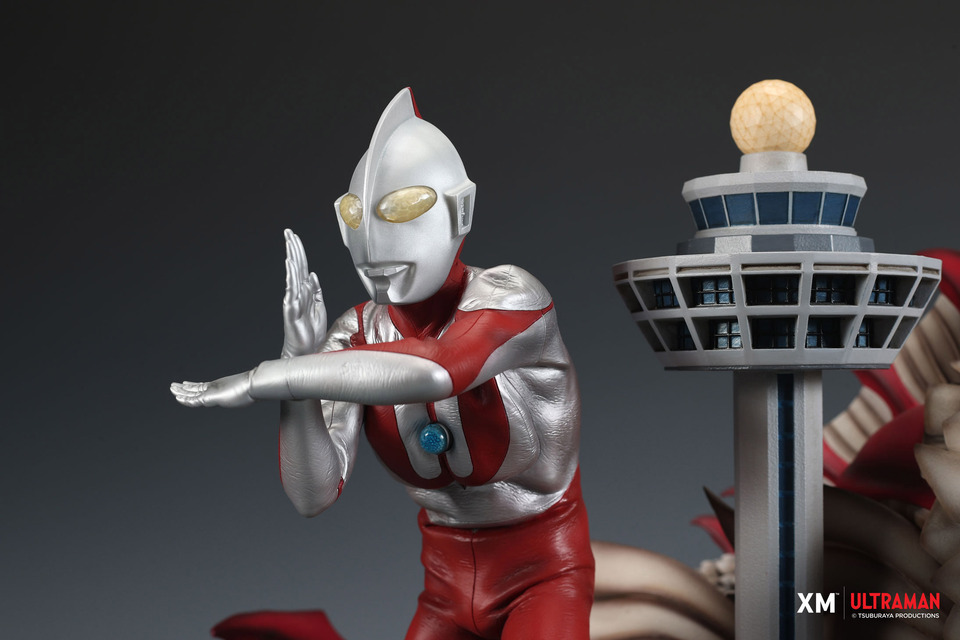 Premium Collectibles : Ultraman & Merliger Diorama 86ffm8