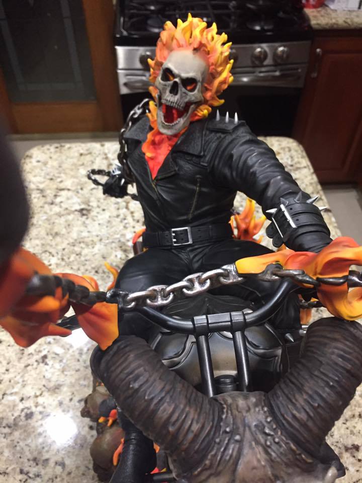 Premium Collectibles : Ghost Rider - Page 7 8f3jyc