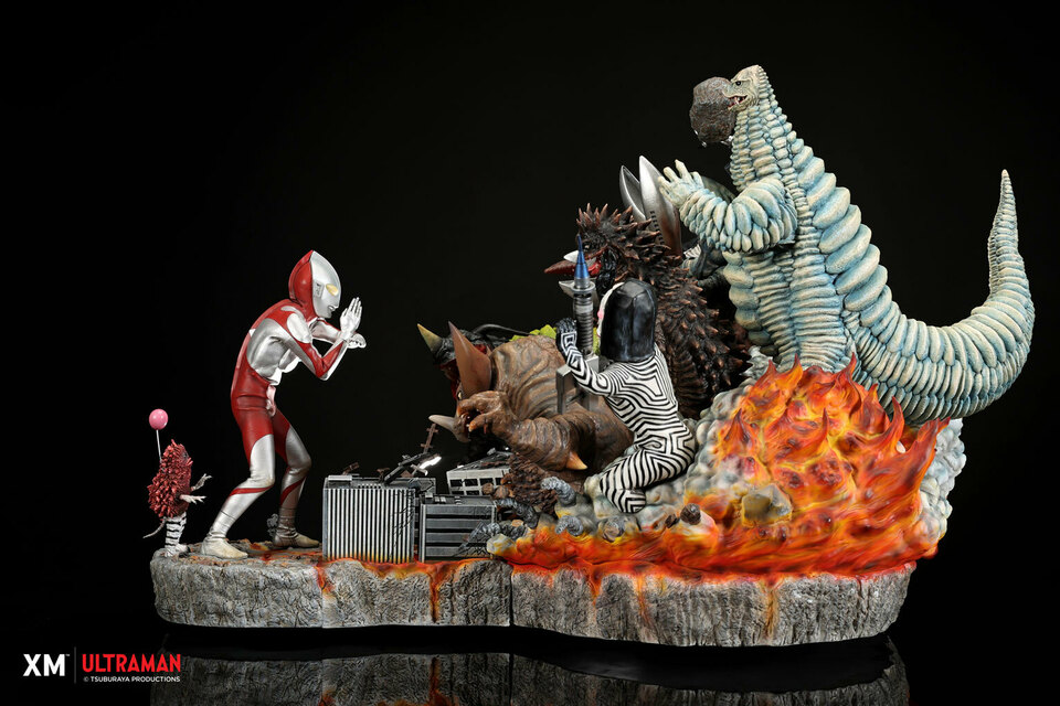 Premium Collectibles : Ultraman vs Kaiju Diorama 8nkd8o