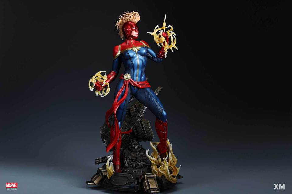 Premium Collectibles : Captain Marvel 1/4 Statue 8rrjz8