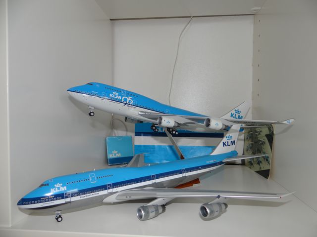 Details about   1/150 QANTAS B747-400 Airline Airplane Model 47cm  Passenger Diecast Vehicle Toy 