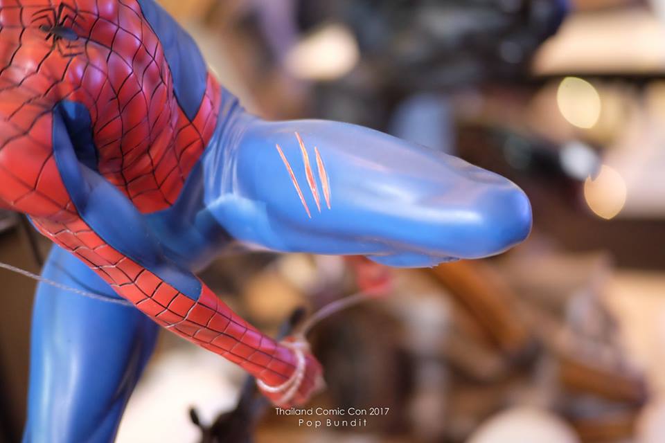 Premium Collectibles : Spiderman** 9aauvk