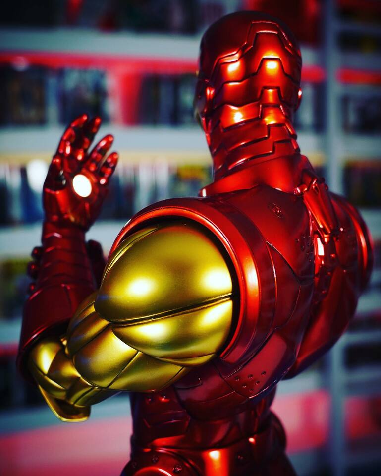 Premium Collectibles : Iron Man Classic 1/3 Statue 9bgd6d