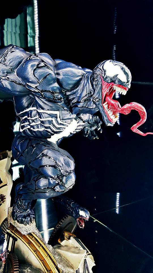 Premium Collectibles : Venom - Comics Version - Page 5 9q3lfr