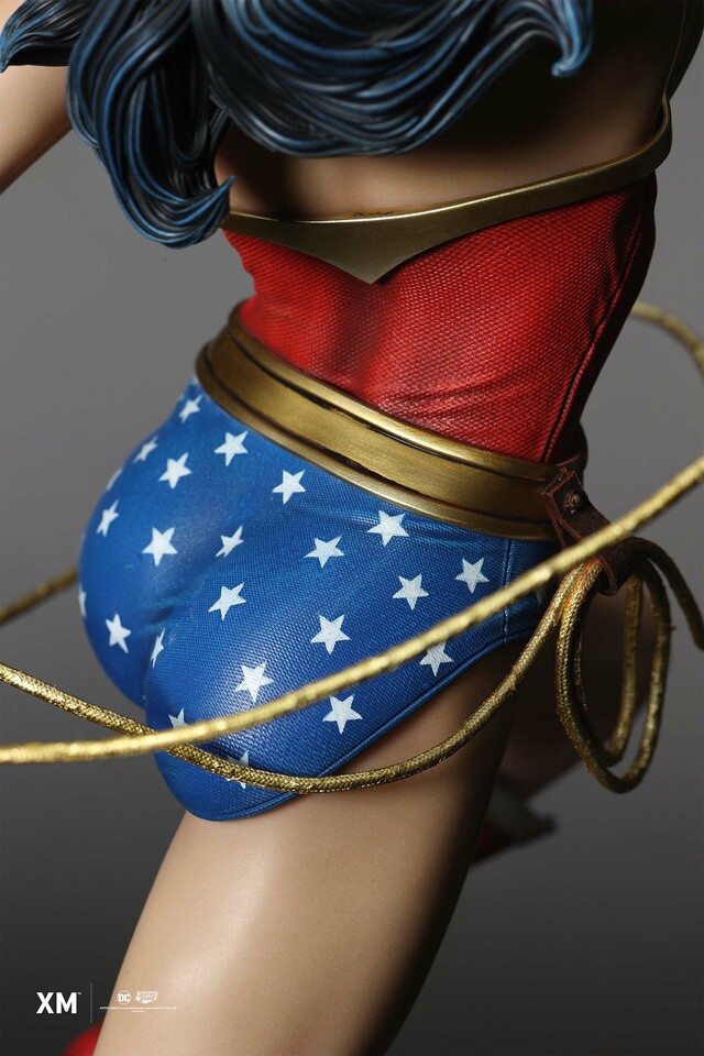 Premium Collectibles : Wonder Woman Classic 1/6 Statue 9y5clz