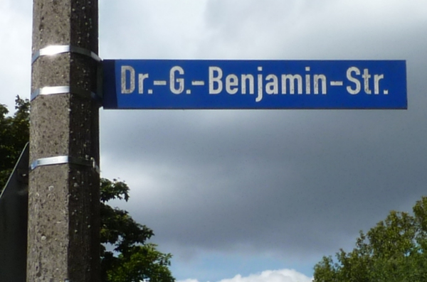 dr.benjamin-str8bjpm.jpg