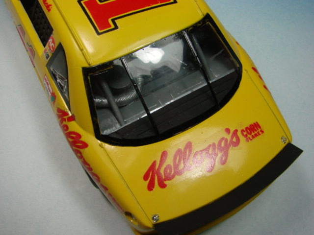 NASCAR 1992 Chevrolet Lumina Kelloggs Dsc05636uvyhm