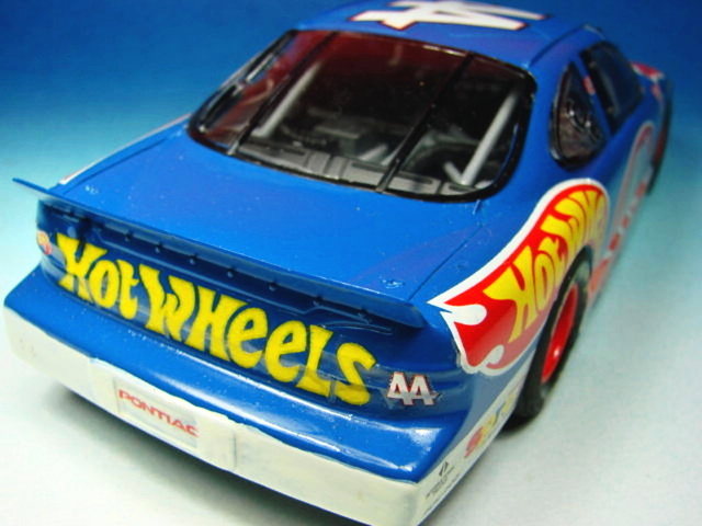 NASCAR 1997 Pontiac Grand Prix Hot Wheels Dsc08160r3ibi
