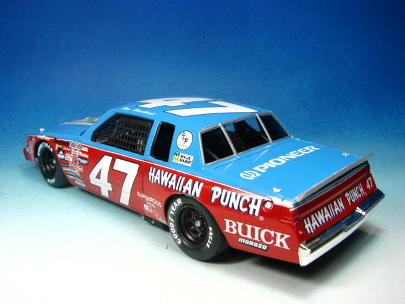 NASCAR 1984 Buick Regal #47 Dsc09198f7j24