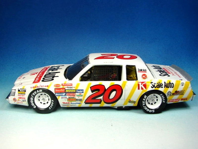 NASCAR 1982 Buick Regal Fictional #20 Dsc09392n3j5j