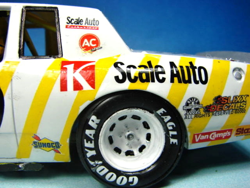 NASCAR 1982 Buick Regal Fictional #20 Dsc09393j4j1i