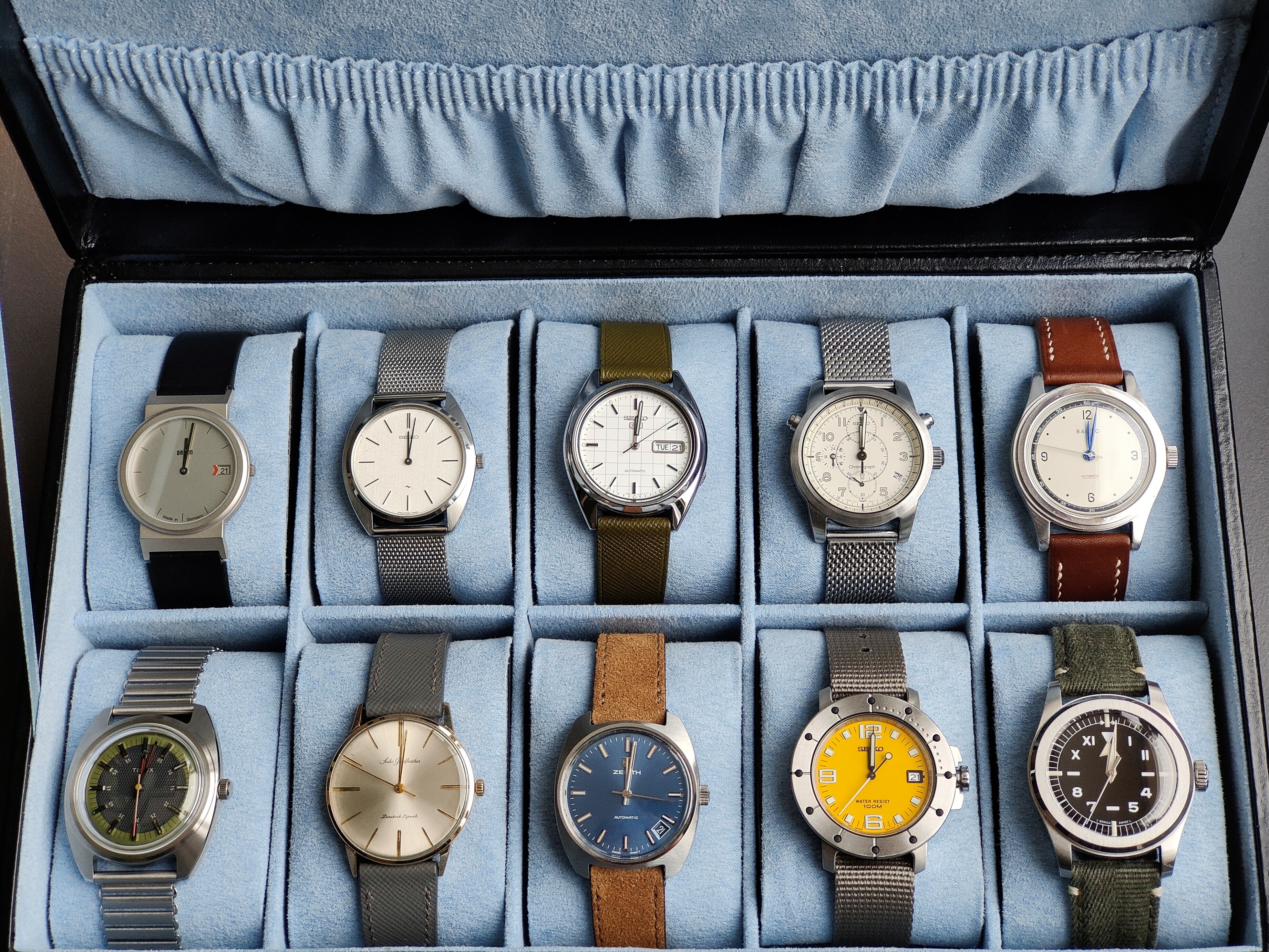 Seiko quartz watch 7N42-6130 時計 腕時計(アナログ) 