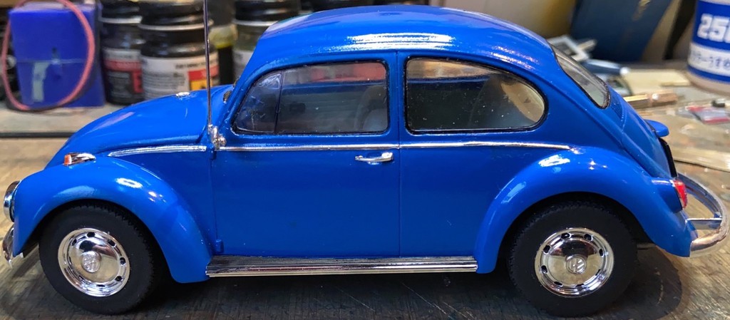 VW Käfer 1968 1:24 Enzianblau Img_770720ijvo